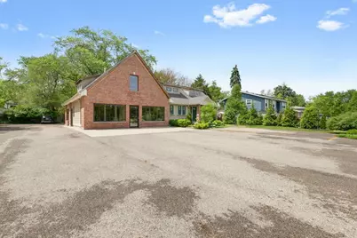 618 Barron Boulevard, Grayslake, IL 60030 - Photo 2
