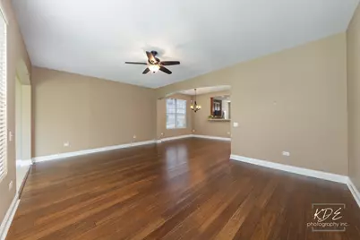 2898 Stoney Creek Drive, Elgin, IL 60124 - Photo 10