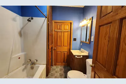 562 7 Avenue S, Clinton, IA 52732 - Photo 12