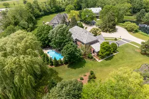 14415 W Blyth Ct, Libertyville, IL 60048 - Photo 4