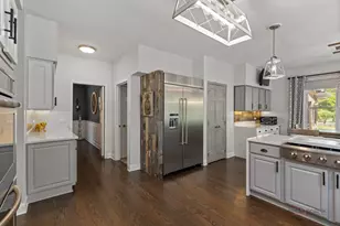14415 W Blyth Ct, Libertyville, IL 60048 - Photo 16