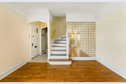 6767 W Talcott Avenue, Chicago, IL 60656 - Photo 8
