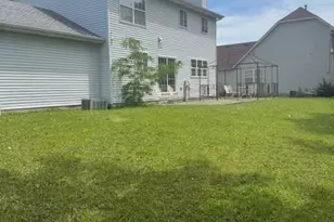 911 Ann St, Joliet, IL 60435 - Photo 10