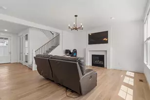 1214 Briarwood Ln, Mahomet, IL 61853 - Photo 8