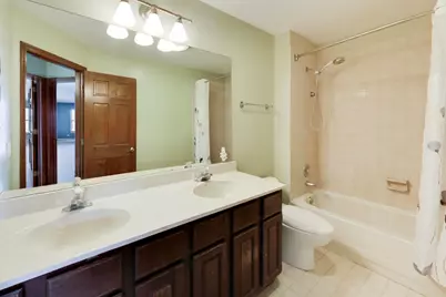 825 W Dorset Avenue, Palatine, IL 60067 - Photo 18