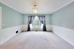 825 W Dorset Ave, Palatine, IL 60067 - Photo 4