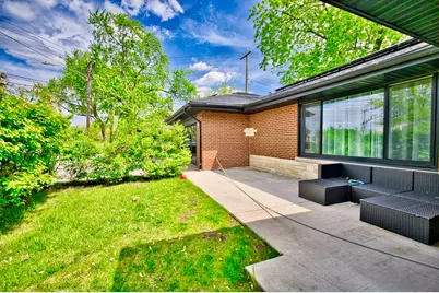 7135 Laramie Avenue, Skokie, IL 60077 - Photo 44
