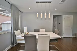 7135 Laramie Ave, Skokie, IL 60077 - Photo 16