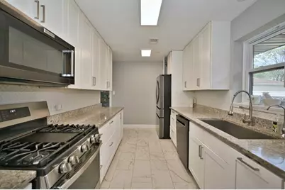 7135 Laramie Avenue, Skokie, IL 60077 - Photo 20
