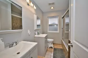 7135 Laramie Ave, Skokie, IL 60077 - Photo 26