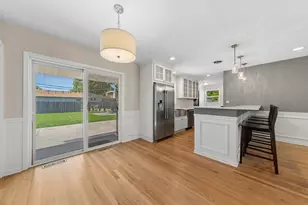 712 Arthur Dr, Lombard, IL 60148 - Photo 10