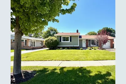 712 Arthur Drive, Lombard, IL 60148 - Photo 2