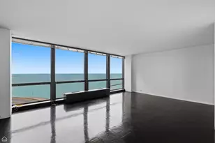 900 N Lake Shore Dr, Chicago, IL 60611 - Photo 2