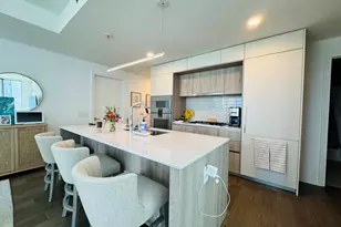 211 N Harbor Dr, Chicago, IL 60601 - Photo 4