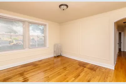6754 N Hermitage Avenue #1, Chicago, IL 60626 - Photo 2