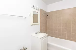 6754 N Hermitage Ave, Chicago, IL 60626 - Photo 6