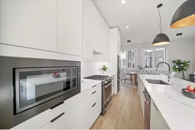 4232 W Belmont Avenue #5, Chicago, IL 60641 - Photo 6