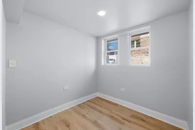 541 N Lawndale Avenue #Garden, Chicago, IL 60624 - Photo 8