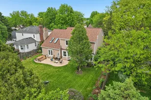 1559 Abbotsford Dr, Naperville, IL 60563 - Photo 44