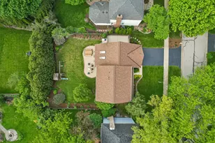 1559 Abbotsford Dr, Naperville, IL 60563 - Photo 46