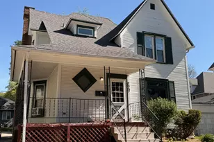 227 W Locust St, Dekalb, IL 60115 - Photo 1
