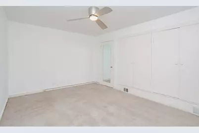 2611 Central Street #3, Evanston, IL 60201 - Photo 10