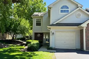 801 N Shady Oaks Dr, Elgin, IL 60120 - Photo 1