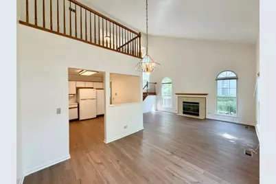 801 N Shady Oaks Drive #801, Elgin, IL 60120 - Photo 8