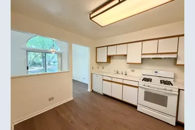 801 N Shady Oaks Drive #801, Elgin, IL 60120 - Photo 6