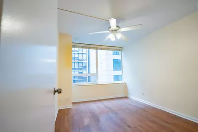 233 E Erie Street #1309, Chicago, IL 60611 - Photo 12