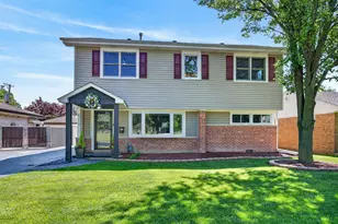 8263 N Washington St, Niles, IL 60714 - Photo 1