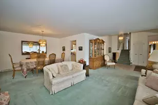 4351 W Chase Ave, Lincolnwood, IL 60712 - Photo 6