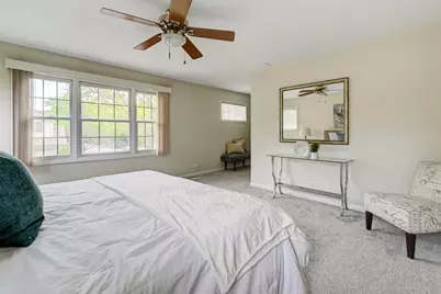 128 Fairway Drive, La Grange, IL 60525 - Photo 16