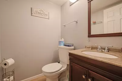 830 Hawk Lane, Carol Stream, IL 60188 - Photo 12