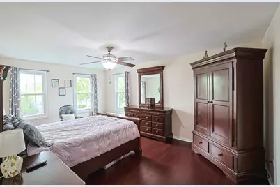 830 Hawk Lane, Carol Stream, IL 60188 - Photo 14