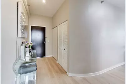 303 W Ohio Street #2702, Chicago, IL 60654 - Photo 6