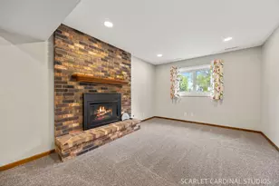 45 Feece Dr, Batavia, IL 60510 - Photo 10