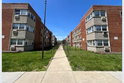 2401 W Balmoral Avenue #2C, Chicago, IL 60625 - Photo 14
