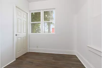 418 Adams Street, Rockford, IL 61107 - Photo 8