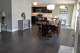 233 Lorraine Cir, Bloomingdale, IL 60108 - Photo 8