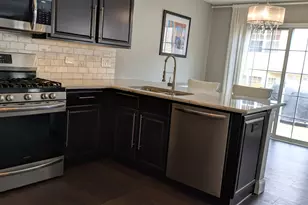 233 Lorraine Cir, Bloomingdale, IL 60108 - Photo 14