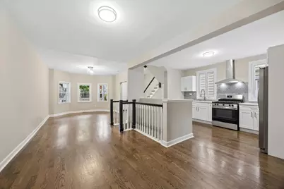 909 N Lockwood Avenue, Chicago, IL 60651 - Photo 12
