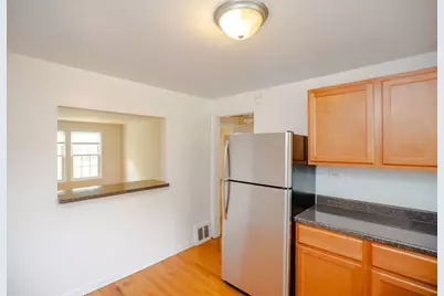 4232 W Nelson Street #1, Chicago, IL 60641 - Photo 2