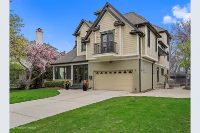 451 S Spring Avenue, La Grange, IL 60525 - Photo 2