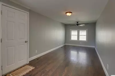 1126 S 16th St., Quincy, IL 62301 - Photo 6