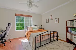 6051 Canterbury Ln, Hoffman Estates, IL 60192 - Photo 20
