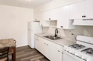 1139 Leavitt Ave, Flossmoor, IL 60422 - Photo 2