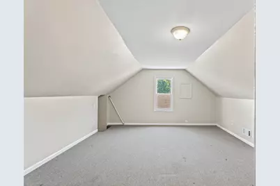 4610 W 97th Place, Oak Lawn, IL 60453 - Photo 10