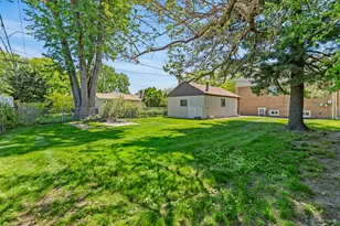 4610 W 97th Pl, Oak Lawn, IL 60453 - Photo 18