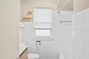 4610 W 97th Pl, Oak Lawn, IL 60453 - Photo 8